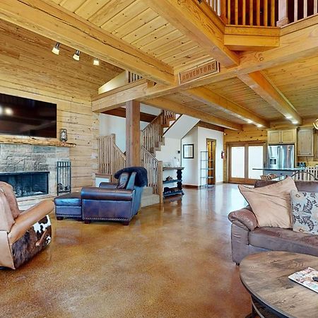 Luke Lake Living Canyon Lake Exterior foto